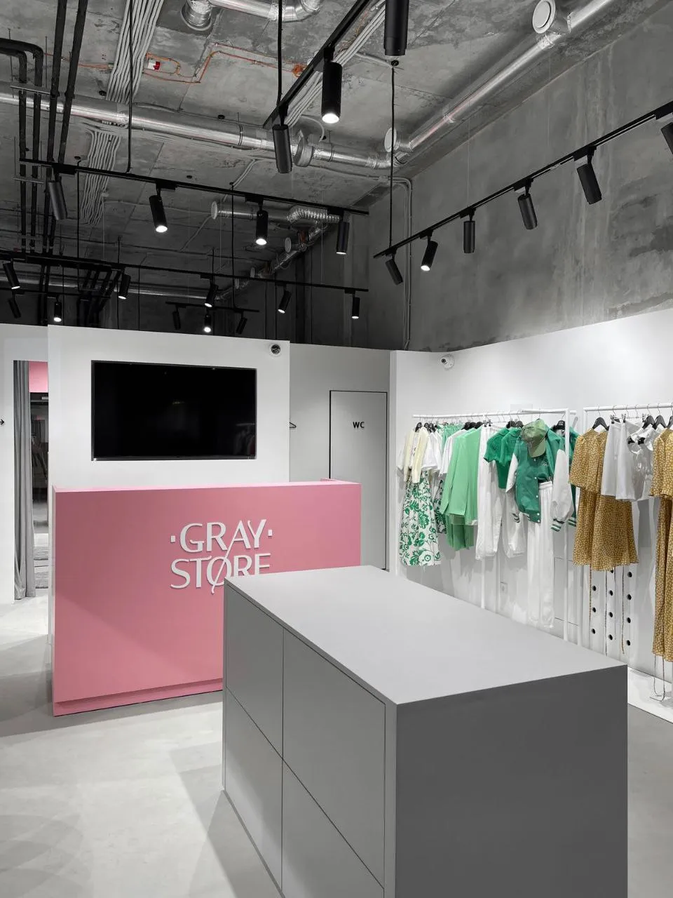Магазин одежды «Gray Store»