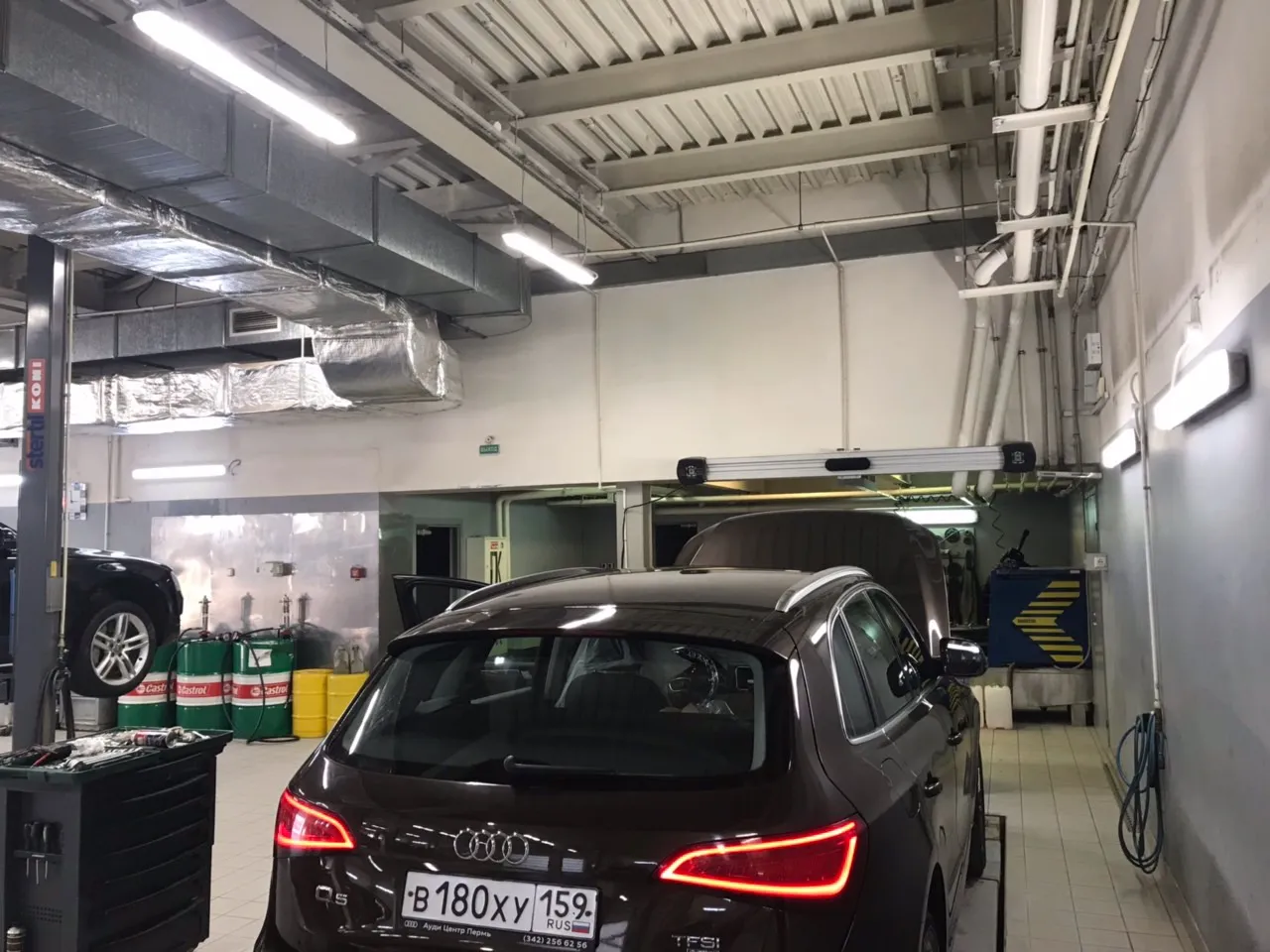 Автосалон Audi