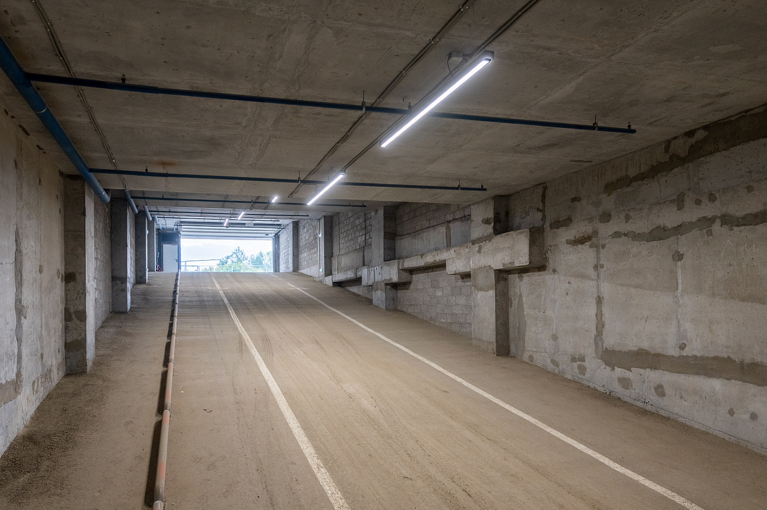 Парковка ЖК "Сибирский сад" в Екатеринбурге Парковка ЖК "Сибирский сад" в Екатеринбурге